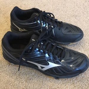 Mizuno volleyball shoes